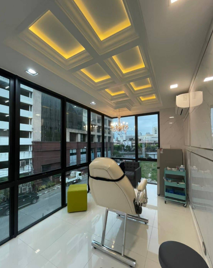 MAXi Cosmetic Surgery