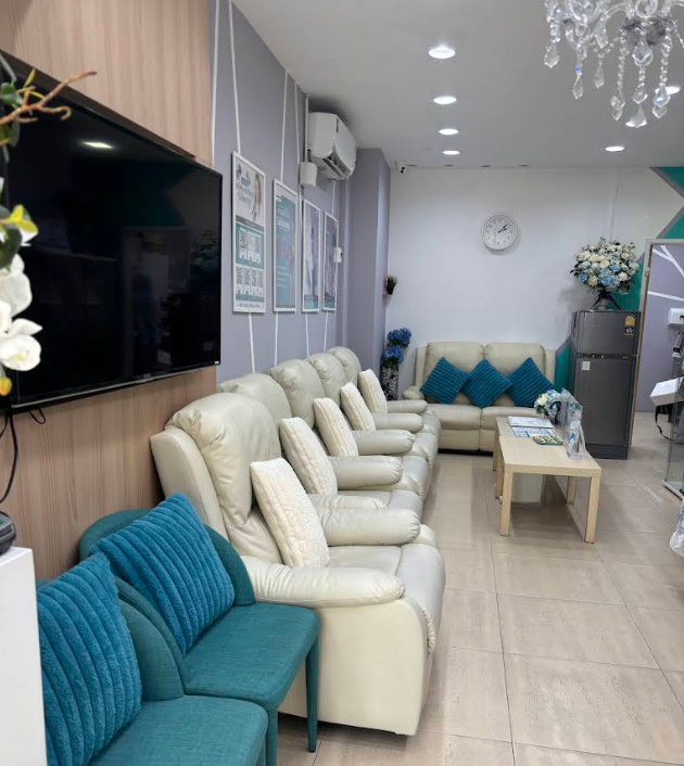 DermaPride Clinics 6