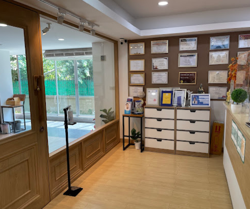 Real Clinic by Dr. Ramita 4